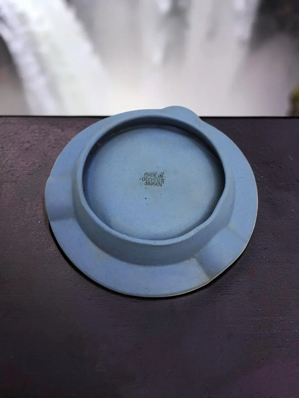vintage 1940s sandstone blue/white niagara falls ashtray